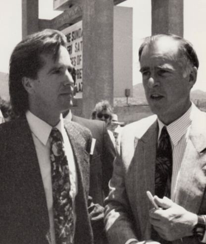 File:Jerry w Steve '92 pres campaign at the Dem plat hearing m.jpg