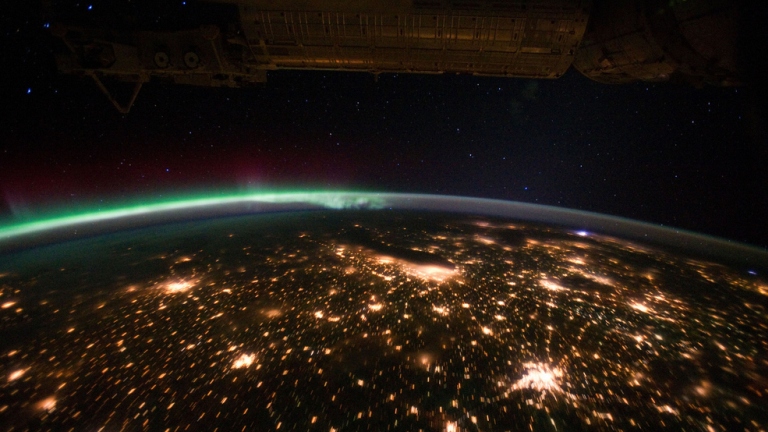 File:Aurora at night from the ISS 768x432.jpg