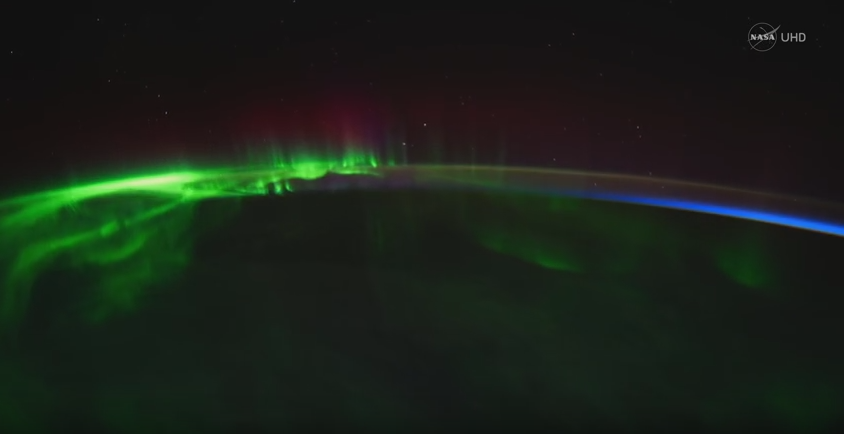 Aurora from the ISS 2016.png