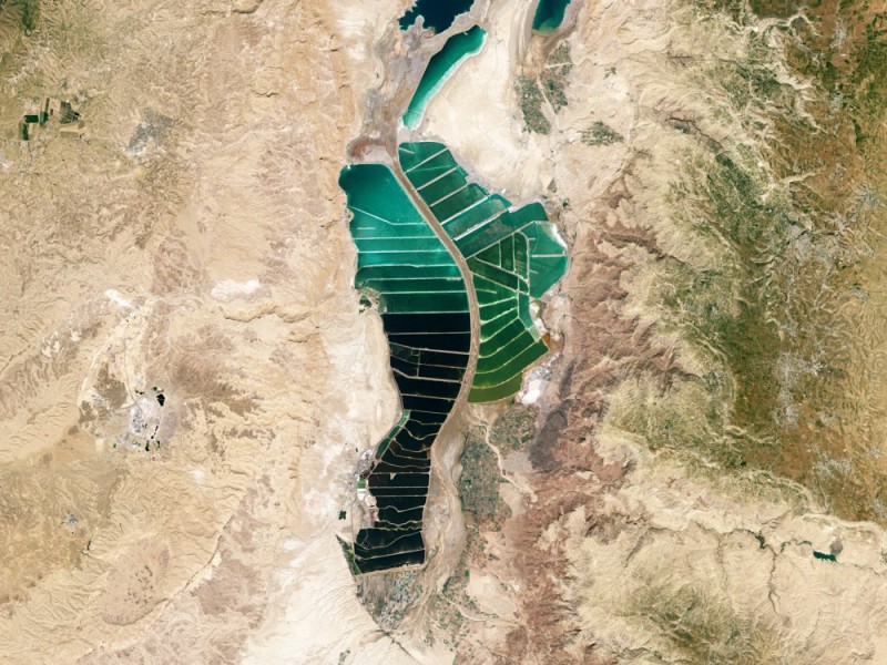 Dead Sea evaporation ponds.jpeg