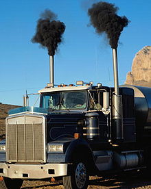 220px-Diesel-smoke-externalities.jpg