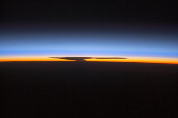 Earth atmosphere ISS October30,2014.jpg