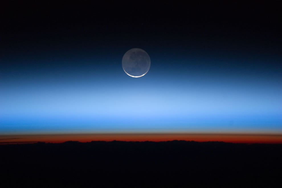 ISS-Earths-Moon.jpg