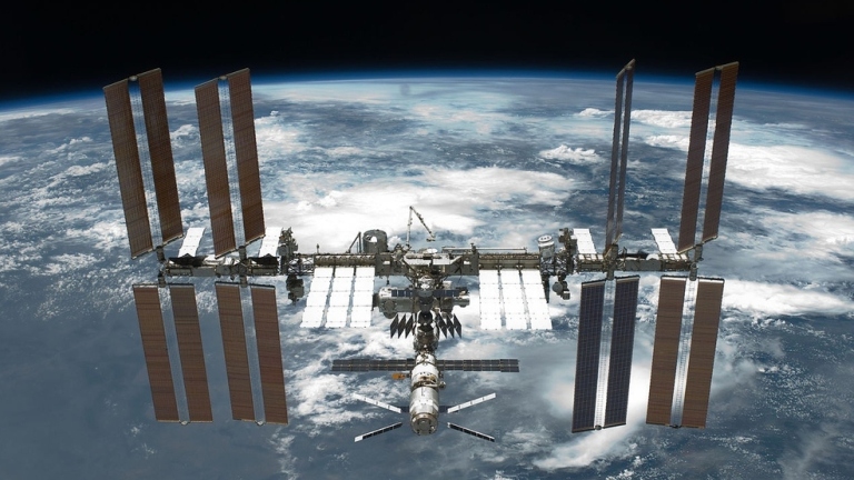 ISS over the horizon 768x432.jpg