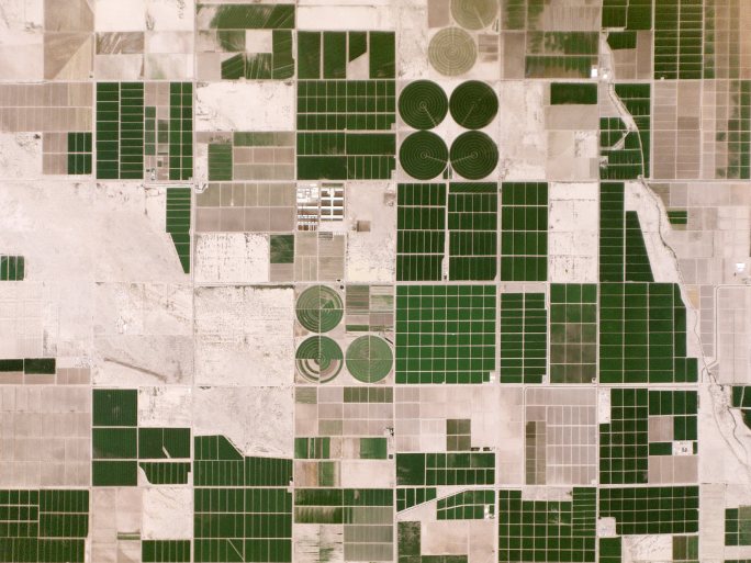 File:PlanetLabs AZ Irrigation fields-m.jpg