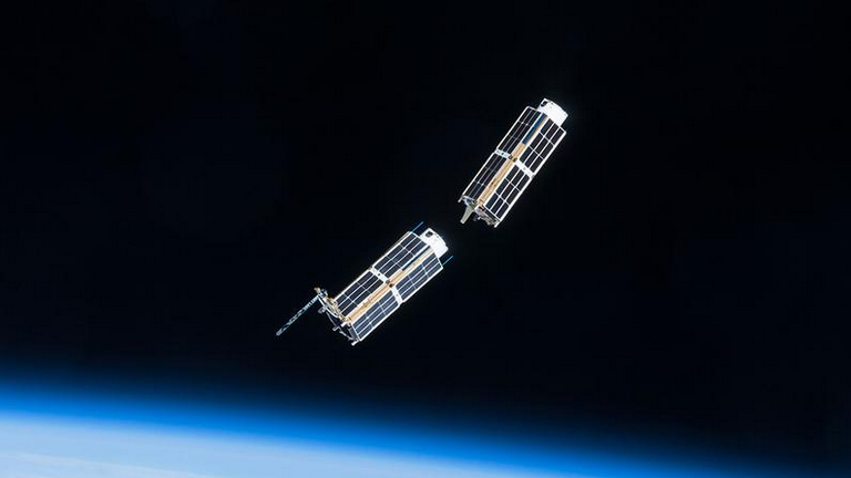 Planet Labs Two Doves March2015.png