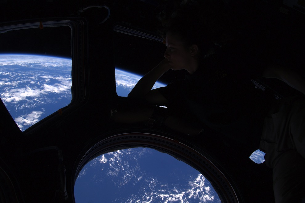 Wheelock image of Astro Tracy, her view out of the Cupola ISS 9.26.2010.jpg