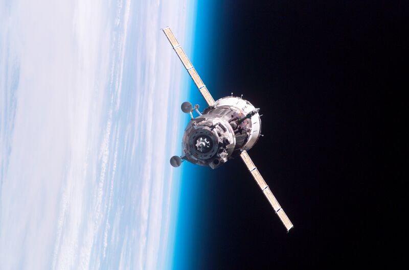 File:ISS 050420 01 010e24868 Soyuz Vittori Eneide.jpg