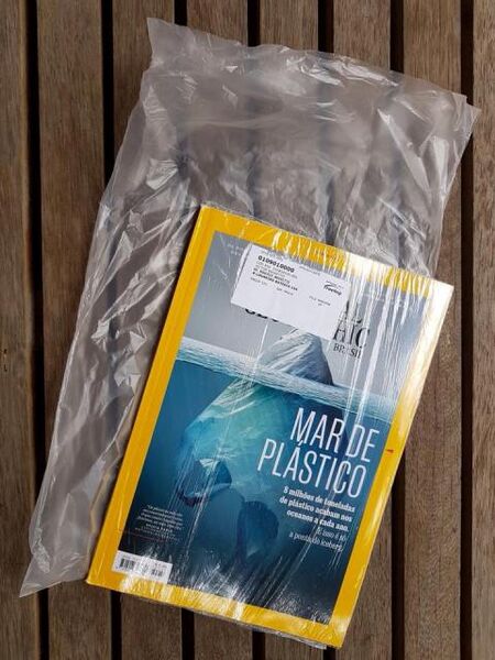 File:Plastic packaging, plastic pollution.jpg