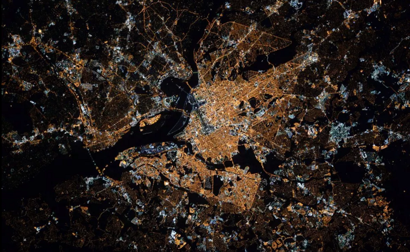 File:Washington DC from the International Space Station 2015.png